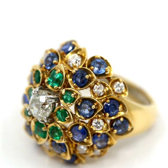 David Webb Antique Tri Colored Ring - Picture 15 of 17